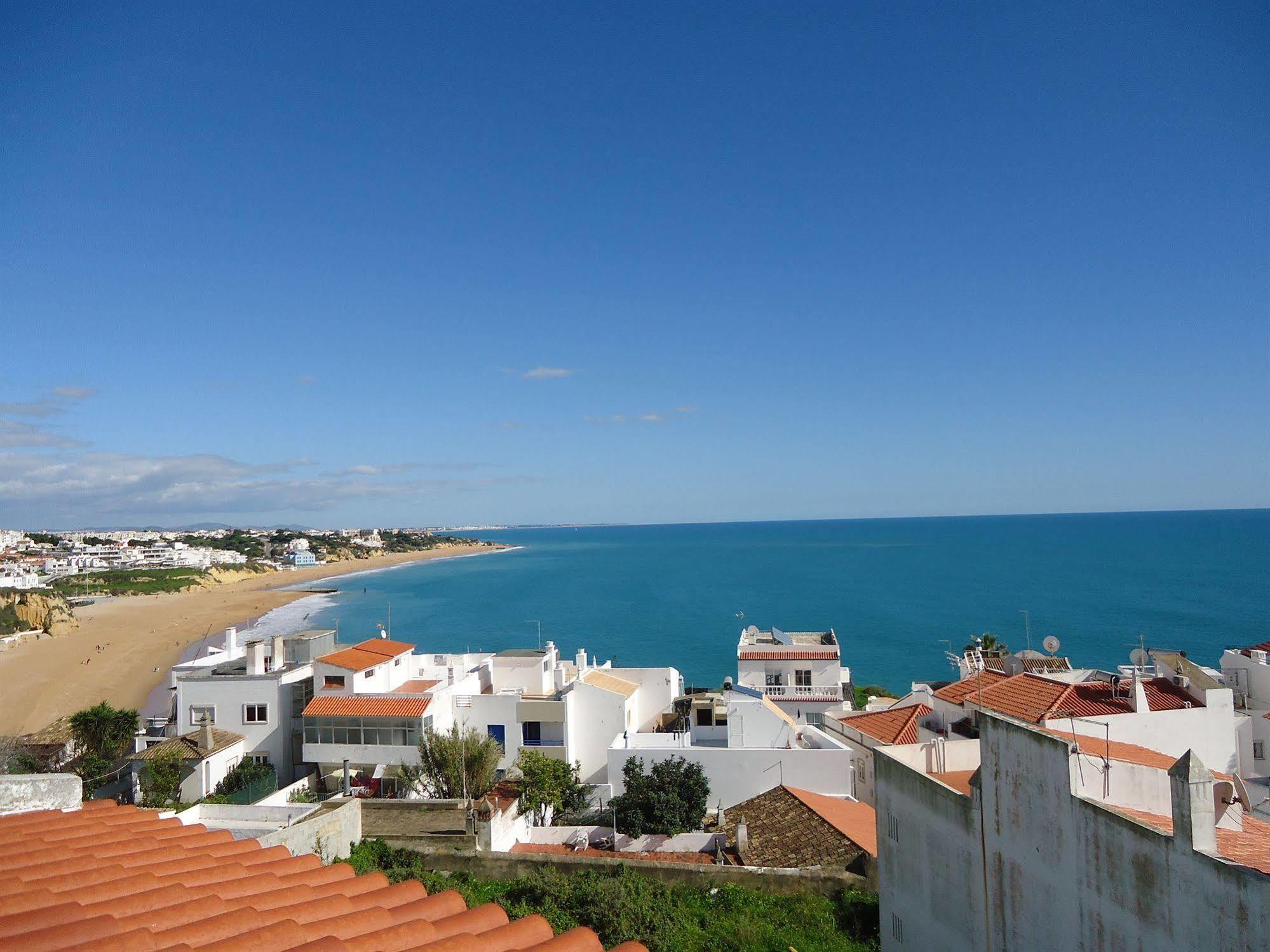 Apartamentos Rainha D. Leonor - Al Albufeira Bagian luar foto