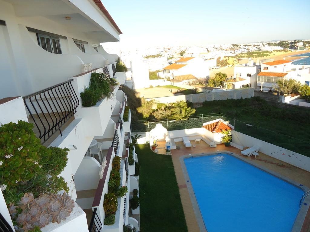 Apartamentos Rainha D. Leonor - Al Albufeira Bagian luar foto