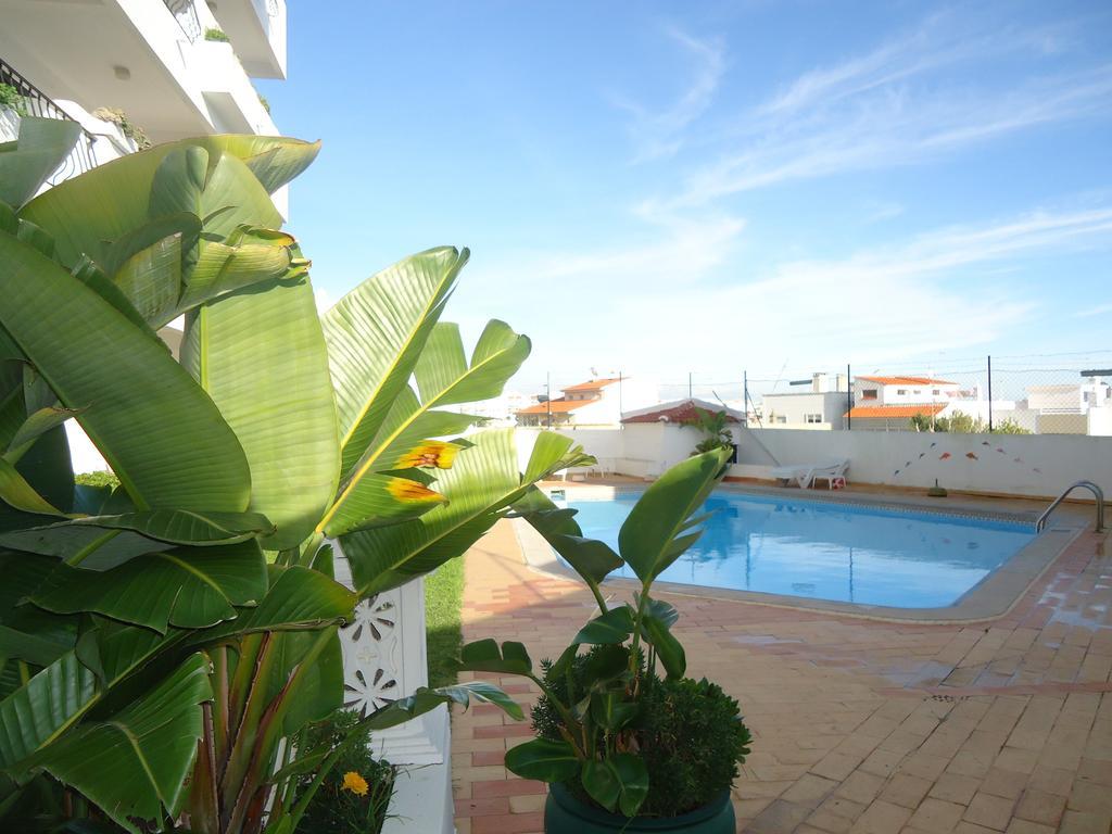 Apartamentos Rainha D. Leonor - Al Albufeira Bagian luar foto