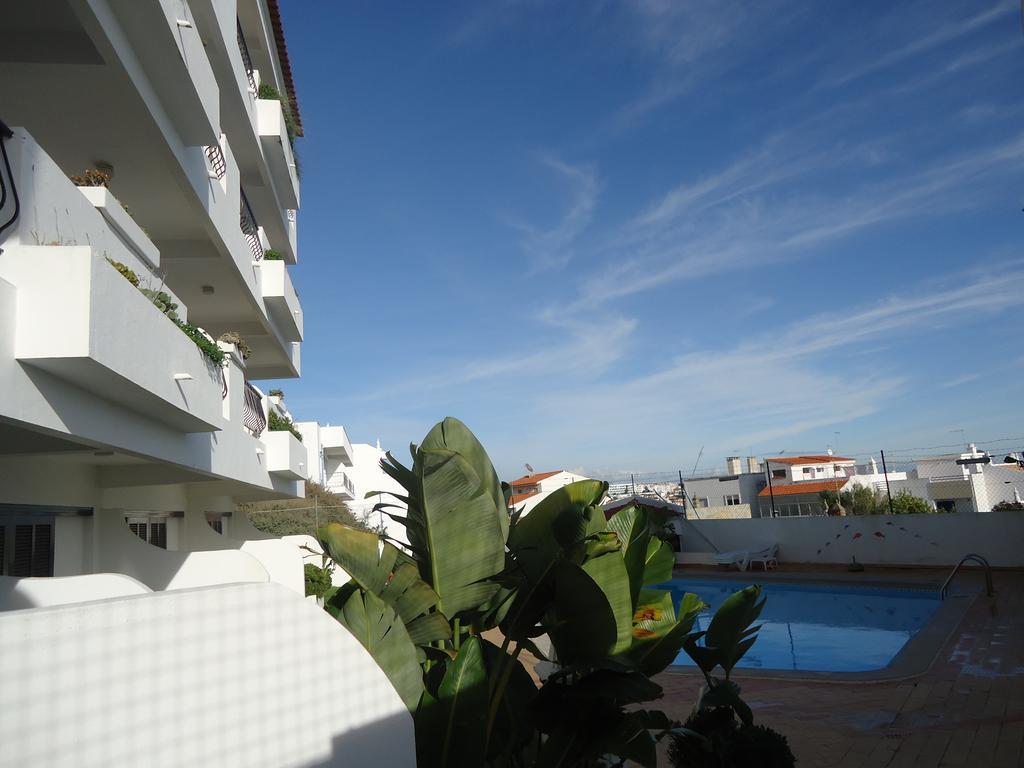 Apartamentos Rainha D. Leonor - Al Albufeira Bagian luar foto